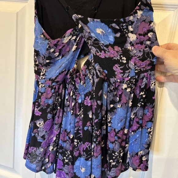 Free People Womens Top M Purple Boho Some Like‎ It Hot Floral Cut Out Strappy - Picture 11 of 14